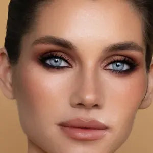 Oasis Collection - Velvet Dusk Eyeshadow Palette - Farmasi