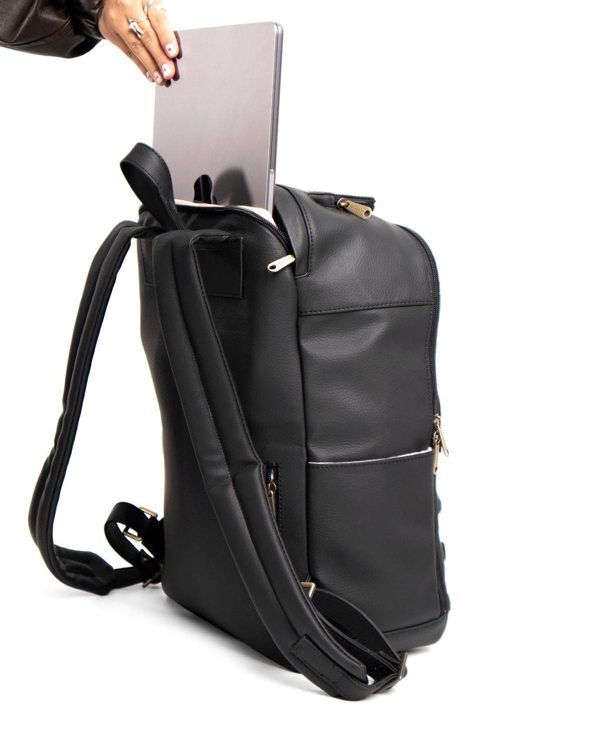 Parchita Morral Juanpa Black