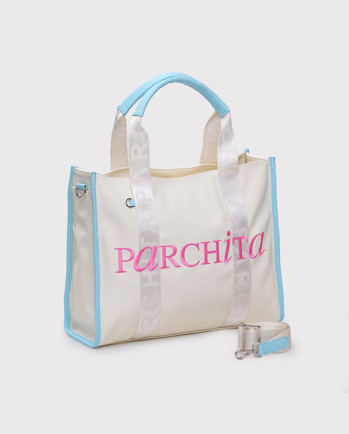 Parchita Shopping Emma