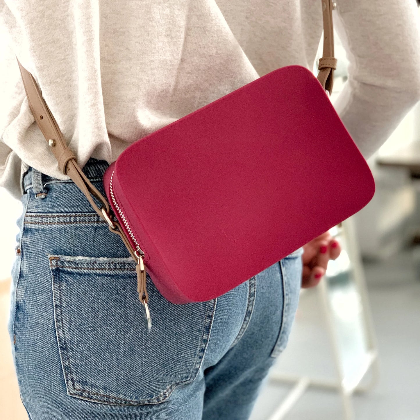 Chelsea Silicone Crossbody Bag Berry