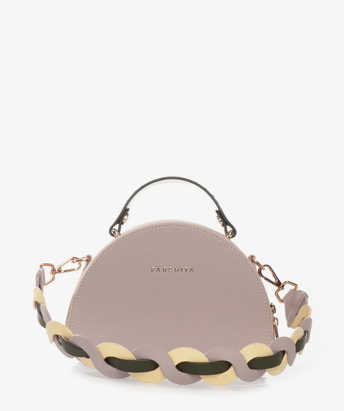 Parchita Emilia Avellana