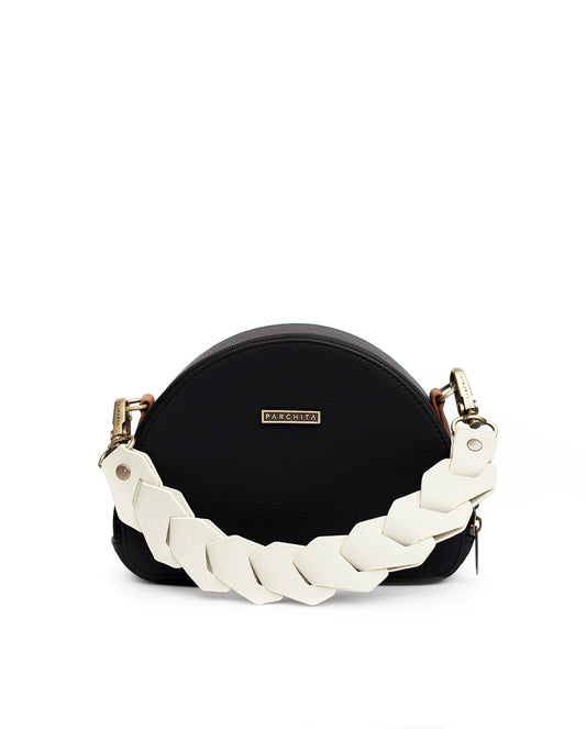 Parchita Roberta (Black) Bag